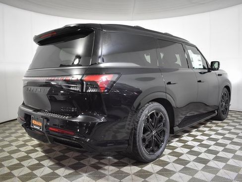 New 2026 INFINITI QX80 4WD image 5