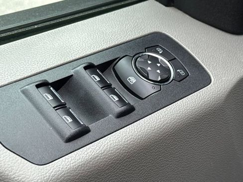 Used 2016 Ford F150 XLT w/ Equipment Group 302A Luxury image 18