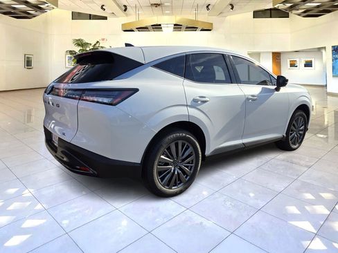 New 2026 Nissan Murano SL AWD/4WD image 3