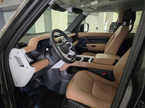 Used 2025 Land Rover Defender 130 S AWD/4WD image 23