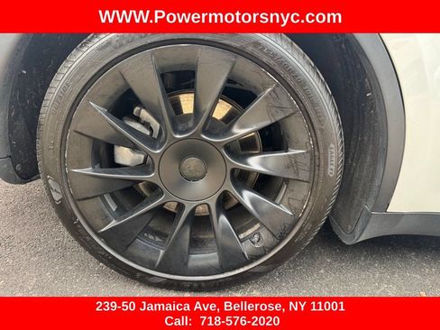 Used 2021 Tesla Model Y Long Range AWD/4WD image 16