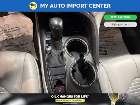 Used 2021 Toyota Camry SE image 22