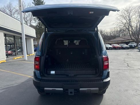 Used 2024 Toyota Land Cruiser Hybrid 5D Wagon 4WD PREMIUM w/ Premium Package image 8