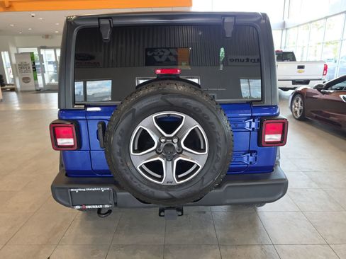Used 2020 Jeep Wrangler Sport AWD/4WD image 9
