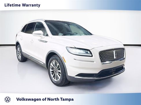 Used 2021 Lincoln Nautilus Reserve image 1