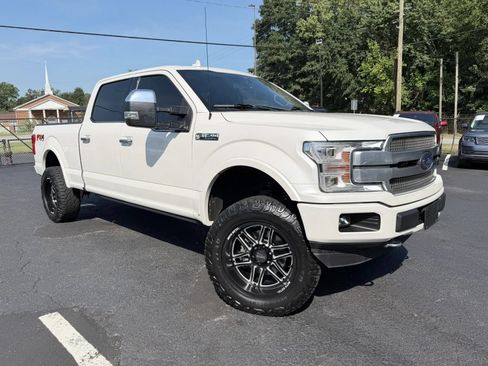 Used 2018 Ford F150 Platinum w/ Equipment Group 701A Luxury AWD/4WD image 2