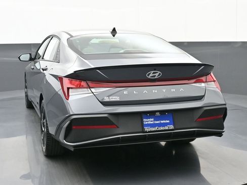 Certified 2026 Hyundai Elantra Sport w/ Cargo Package image 5