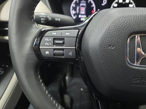 Used 2024 Honda HR-V EX-L image 20