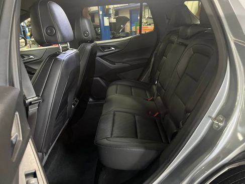 New 2026 Chevrolet Equinox LT w/ Convenience Package II AWD/4WD image 24