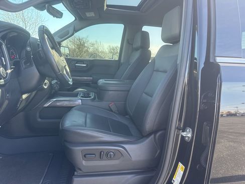 Used 2021 Chevrolet Silverado 1500 LTZ w/ LTZ Premium Package image 34