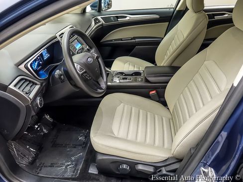Certified 2018 Ford Fusion S FWD image 10