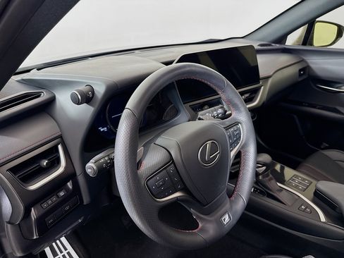 Used 2023 Lexus UX 250h F Sport image 9