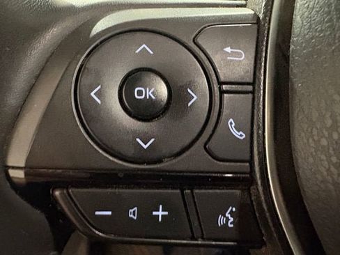 Used 2024 Toyota Venza Limited AWD/4WD image 13