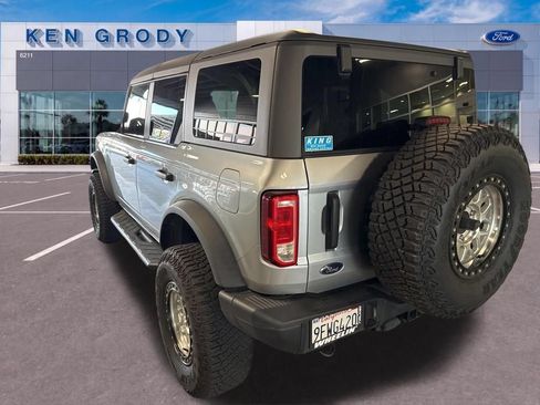 Used 2023 Ford Bronco Black Diamond AWD/4WD image 3