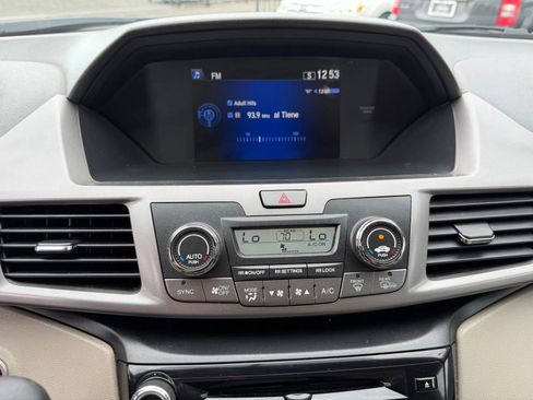 Used 2016 Honda Odyssey EX image 37