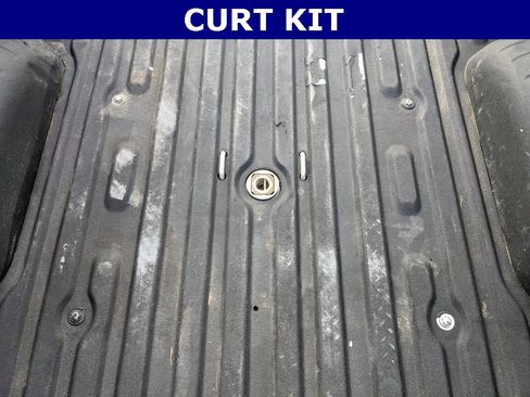 Used 2023 Ford F250 Lariat w/ Chrome Package image 16