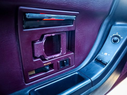 Used 1993 Chevrolet Corvette Convertible image 15