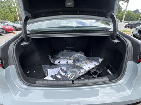 New 2025 BMW 740i xDrive w/ Executive Package AWD/4WD image 24