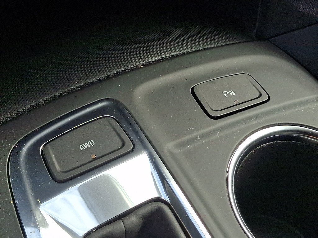 Certified 2024 Chevrolet Equinox LT AWD/4WD image 23
