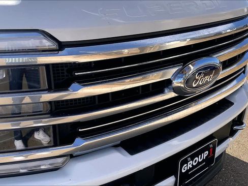 Certified 2024 Ford F250 Limited w/ FX4 Off-Road Package image 29