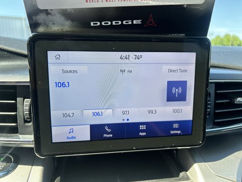 Used 2021 Ford Explorer XLT w/ Equipment Group 202A RWD image 23