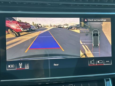 Used 2021 Audi Q7 3.0T Premium Plus image 20