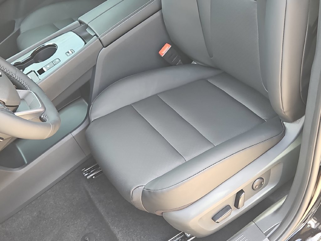 New 2026 Nissan Rogue Dark Armor FWD image 16