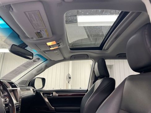 Used 2019 Lexus GX 460 Premium AWD/4WD image 20