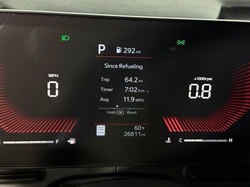 Used 2025 Kia Carnival image 16