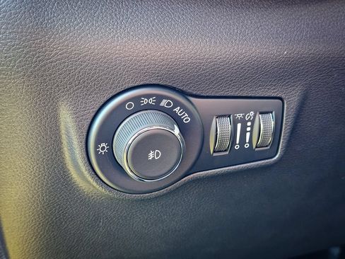 New 2026 Jeep Compass Limited AWD/4WD image 13