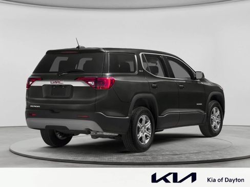 Used 2018 GMC Acadia SLE FWD image 2