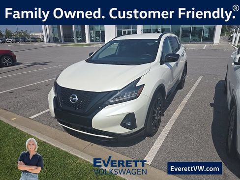 Used 2022 Nissan Murano SV w/ SV Midnight Edition Package FWD image 1