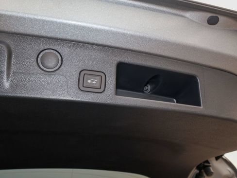 New 2027 GMC Terrain Elevation w/ Elevation Premium Package AWD/4WD image 6