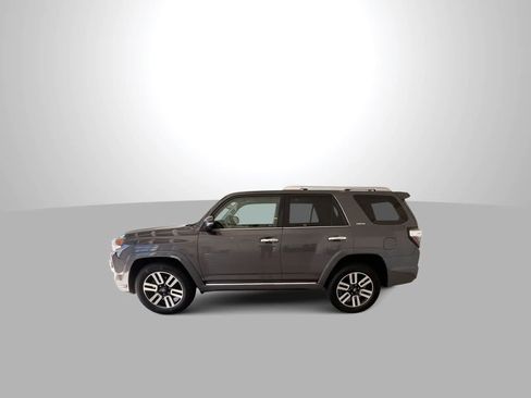 Used 2016 Toyota 4Runner Limited AWD/4WD image 5