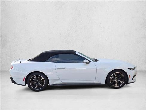 Used 2024 Ford Mustang Premium RWD image 4