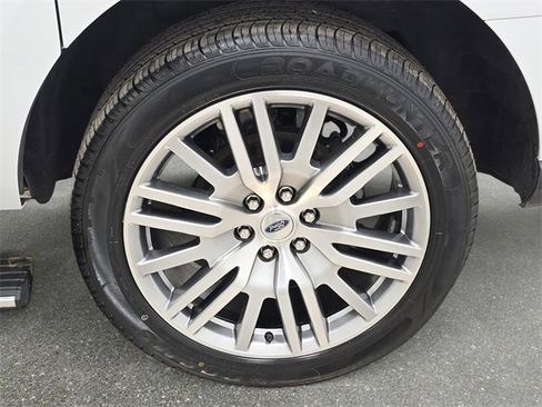 Used 2024 Ford Expedition Max Limited image 33