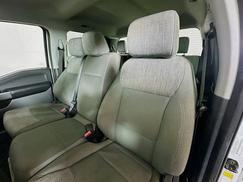 Used 2022 Ford F150 XLT image 19