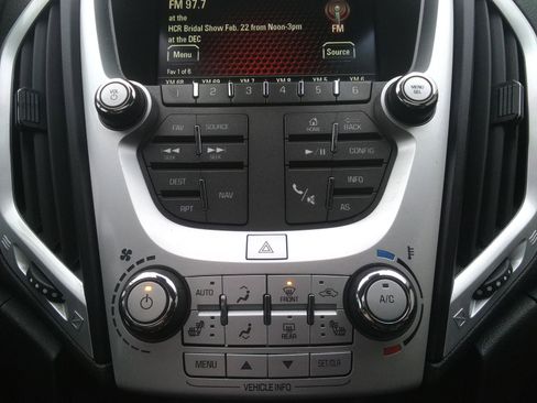 Used 2017 GMC Terrain SLT w/ Open Road Package image 18