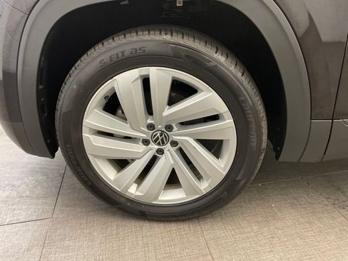 Used 2021 Volkswagen Atlas Cross Sport SE w/ V6 Towing Package FWD image 8