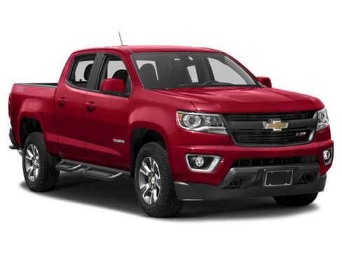 Used 2015 Chevrolet Colorado Z71 AWD/4WD image 9