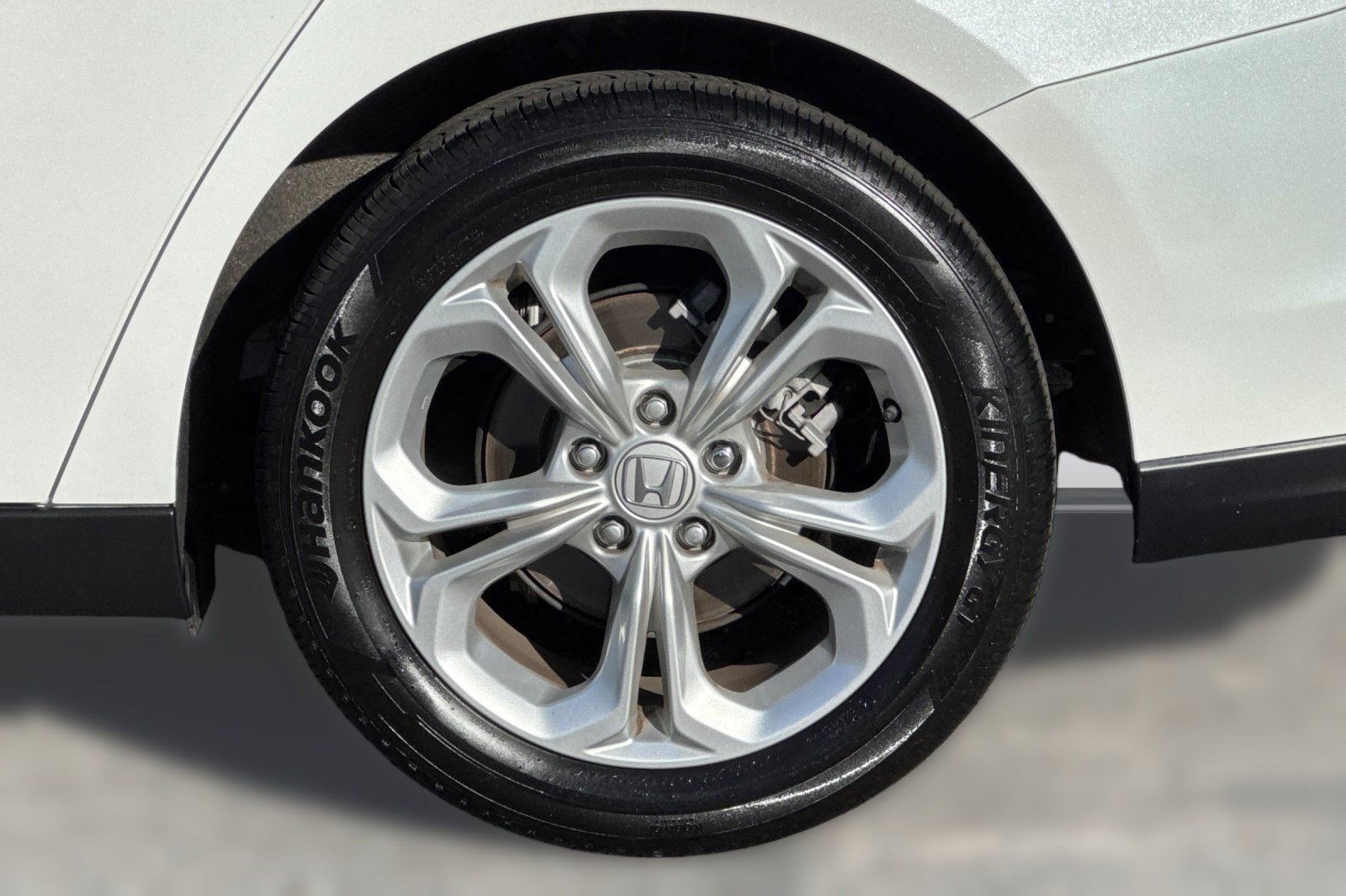 Certified 2024 Honda Accord LX image 13