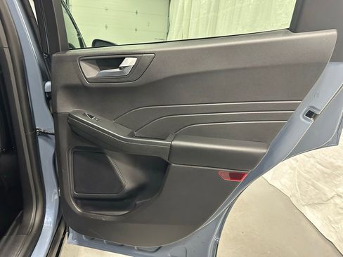 Used 2025 Ford Escape ST-Line image 45