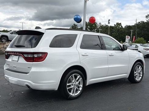 Used 2024 Dodge Durango GT RWD image 27