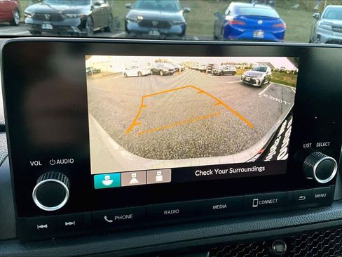 Used 2023 Honda CR-V LX image 25