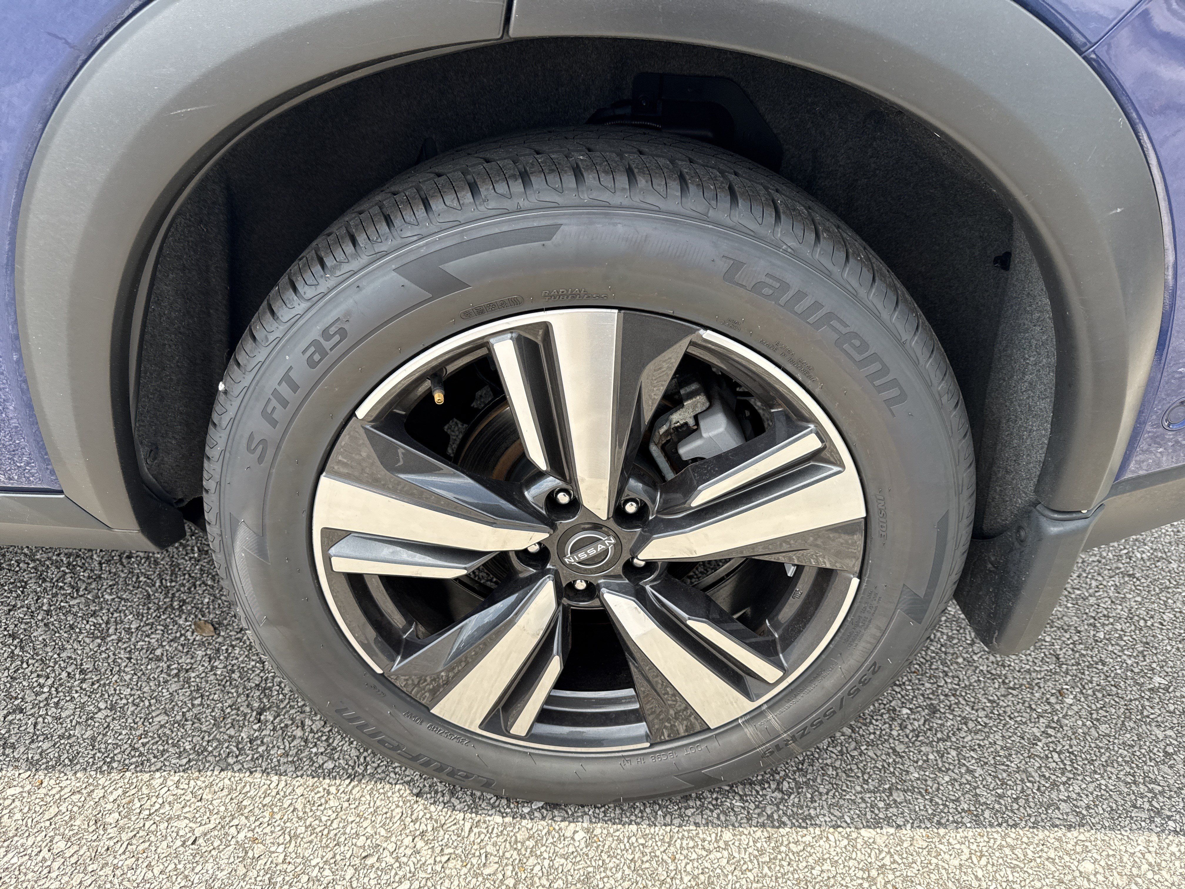 Used 2023 Nissan Rogue Platinum FWD image 20