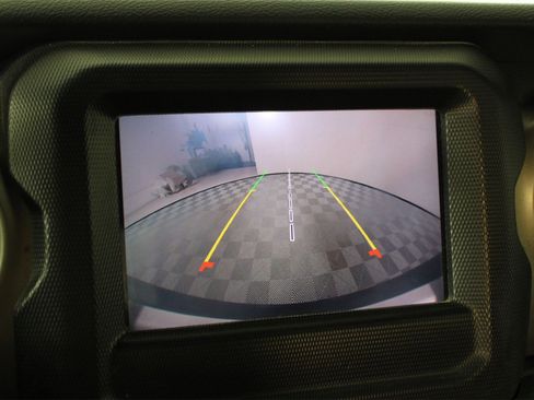 Used 2021 Jeep Wrangler Unlimited Sport image 13