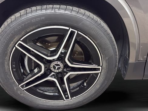 Certified 2025 Mercedes-Benz GLA 250 image 10