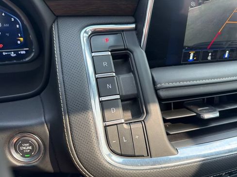 Certified 2024 Chevrolet Tahoe Premier AWD/4WD image 20
