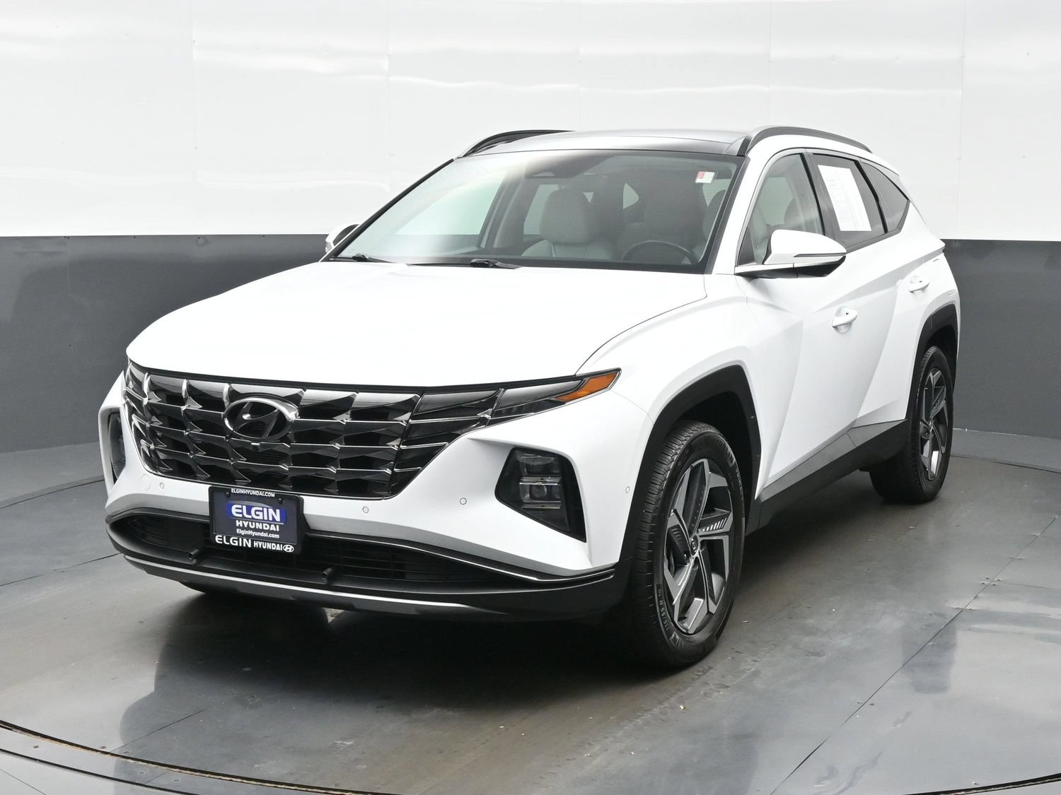 Certified 2024 Hyundai Tucson Limited AWD/4WD image 1