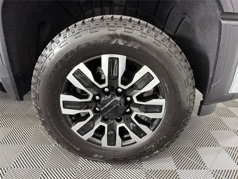 New 2026 GMC Sierra 2500 Denali Ultimate AWD/4WD image 11
